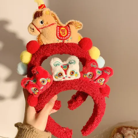 Diadema de Caballo de Peluche de Dibujos Animados Con Sombrero de Fiesta y Pompones Suave Lana de Cordero Banda para el Cabello para Mujeres Niñas Lavado de Cara Maquillaje