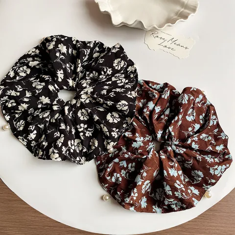 Korean Style Large Floral Scrunchie For Women Elegant Fabric Hair Tie With Pearl Decoration Retro Flower Print Hair Accessories