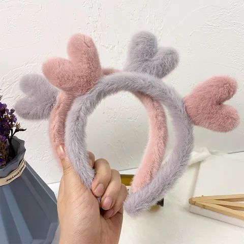 Cute Plush Antler Headband Soft Faux Fur Heart Hair Band For Face Washing Daily Makeup Party Accessories For Women