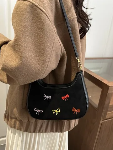 Borsa Hobo in Camoscio Vintage per Donna Stile Coreano Ricamo Fiocco Colorato Borsa Sottobraccio Spalla Piccola Mezzaluna