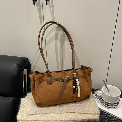 Vintage Faux Suede Tote Bag For Women Minimalist Shoulder Bag With Belt Buckle And Beaded Pendant Korean Underarm Bag For Commuting