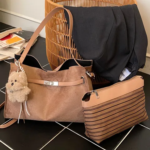 Große Kapazität Wildleder PU Leder Tote Bag Damen Vintage Schulter Umhängetasche Metallschloss Gürtel Dekor Handtasche