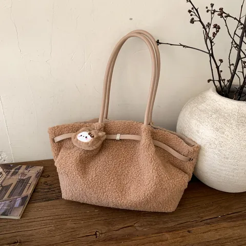 Herfst Winter Pluche Tote Bag Voor Vrouwen Grote Capaciteit Kunstbont Schoudertas Met Afneembare Beenhanger Retro Handtas