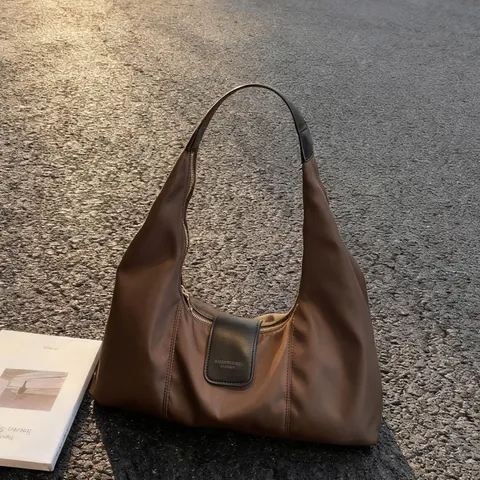 Large Capacity Women Nylon Underarm Shoulder Bag Urban Minimalist Solid Color Crescent Hobo Bag Daily Commute Casual Handbag