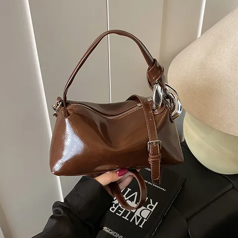 Women Retro Glossy PU Leather Pillow Handbag Commuter Shoulder Crossbody Bag With Adjustable Strap Pendant Decorative Tassel Solid Color Fashion Niche Bag