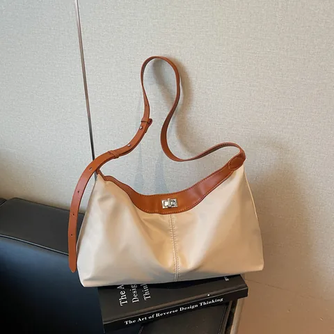 Damen Nylon Hobo Umhängetasche Große Kapazität Minimalistische Pendler Tote Bag Mit Metallverschluss Verstellbarem Gurt Mode Handtasche
