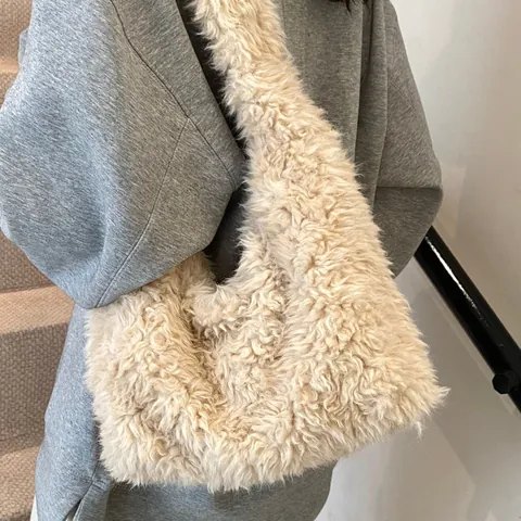 Women Autumn Winter Plush Shoulder Bag Faux Fur Tote Large Capacity Korean Style Solid Color Casual Hobo Bag Daily Handbag