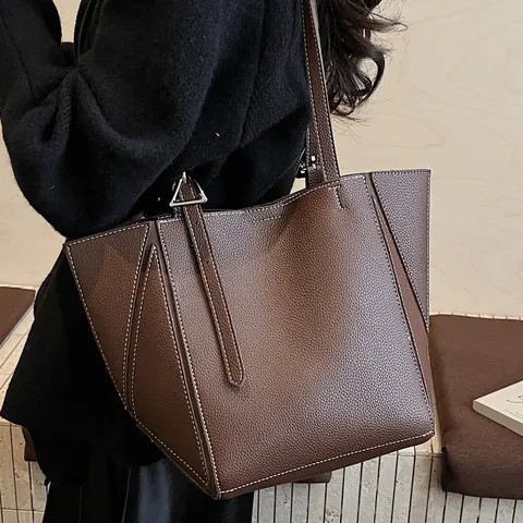 Urban Simple Damen Einkaufstasche Litschi Textur PU Leder Schultertasche Mit Kontrastnaht Und Dreieckiger Schnalle Handtasche