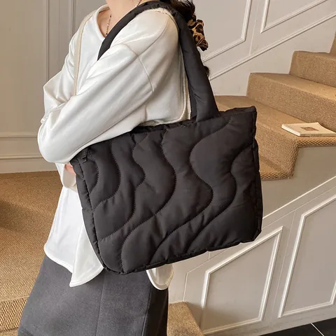 Borsa Tote da Donna Grande Capacità Trapuntata a Onde Imbottita Leggera Borsa a Spalla Puffer Inverno Casual Pendolarismo Moda