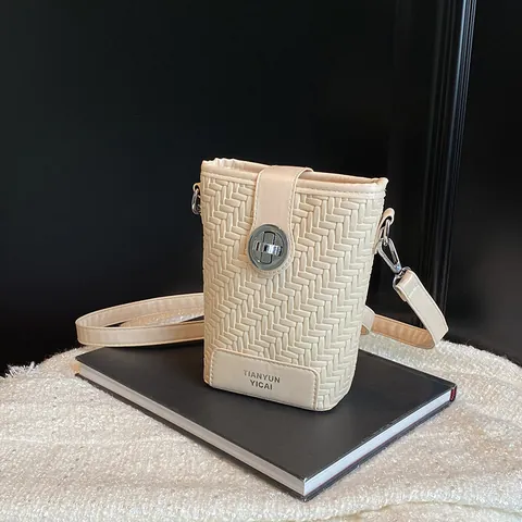 Women Woven PU Leather Crossbody Bucket Bag Small Mobile Phone Bag With Metal Turn Lock Adjustable Single Shoulder Strap