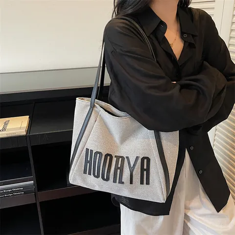 Sac Fourre-tout en Toile de Grande Capacité pour Femmes 2025 Tendance Rue Sac à Bandoulière de Haute Qualité Étudiant Navette Sac à Main Décontracté