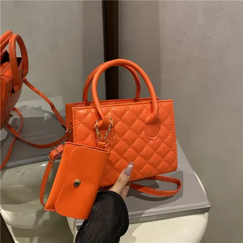 Women's Quilted Rhombus Mother Child Bag PU Leather Small Square Crossbody Bag Minimalist Handbag With Detachable Strap Mini Pouch