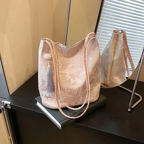 New Chinese Style Jacquard Satin Tote Bag For Women Vintage Landscape Embroidery Shoulder Bag With Tassel Decor Handbag