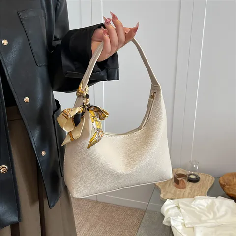 Borsa Hobo Vintage in Morbida Pelle PU Per Donna Grande Capacità Trama Litchi Borsa a Spalla Ascellare Con Sciarpa in Satin