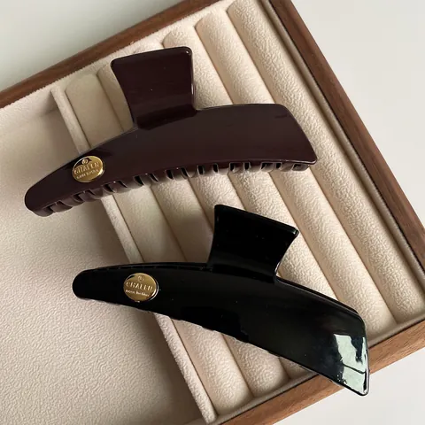 Large Hair Claw Clip French Vintage Resin Hair Jaw Clip Brown Black Solid Color Hair Accessories For Women Korean Style Strong Hold Hair Clamp