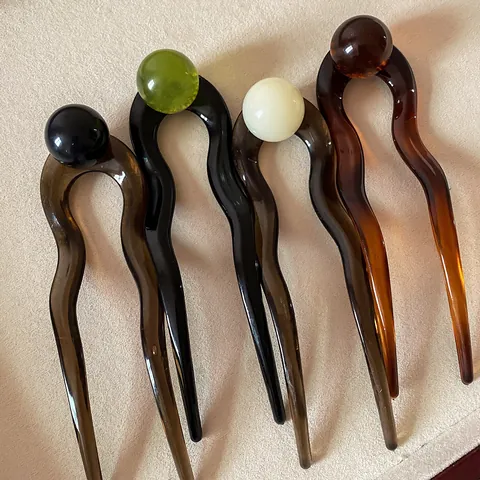 Forcina per Capelli a U in Acrilico Vintage Con Sfera Rotonda Design a Onda Elegante Bastoncino per Capelli da Donna