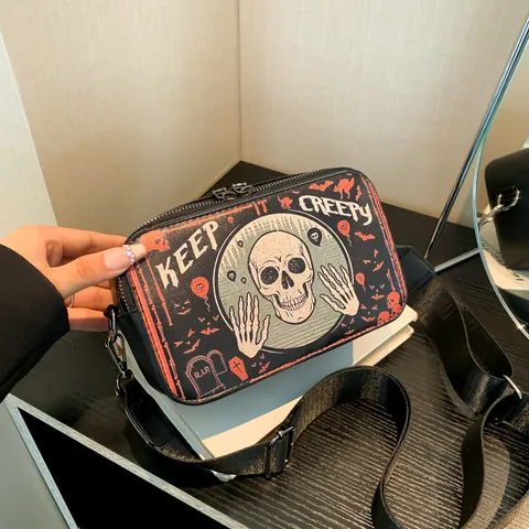 Borsa a Tracolla Halloween da Donna in Pelle PU Piccola Borsa a Fotocamera Quadrata Stampa Strega Teschio Zucca Festa Moda
