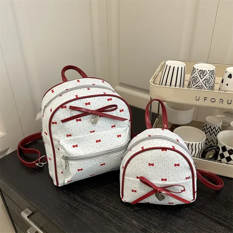 Zaino Mini da Donna in Pelle PU Dolce Con Fiocco Rosso E Pendaglio a Cuore a Righe Pois Zaino alla Moda per Ragazze Viaggio Quotidiano