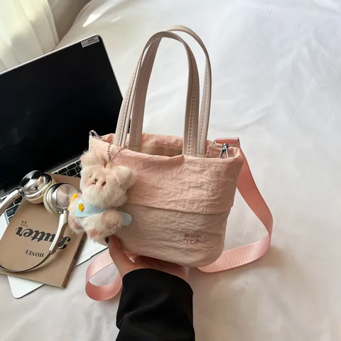 Women Korean Fashion Pleated Oxford Cloth Bucket Bag Lightweight Handbag Casual Versatile Shoulder Crossbody Bag With Bear Pendant