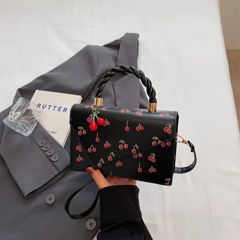 Dames Zoete Kers Print PU Leer Crossbody Tas Mode Kleine Vierkante Handtas Met Gevlochten Handvat En Vruchten Hanger