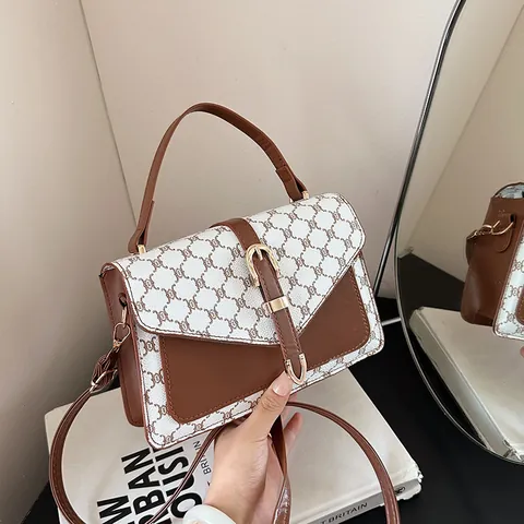 Women's Vintage PU Leather Crossbody Bag Retro Monogram Patchwork Handbag Small Square Flap Shoulder Bag For Commuter Daily Wear