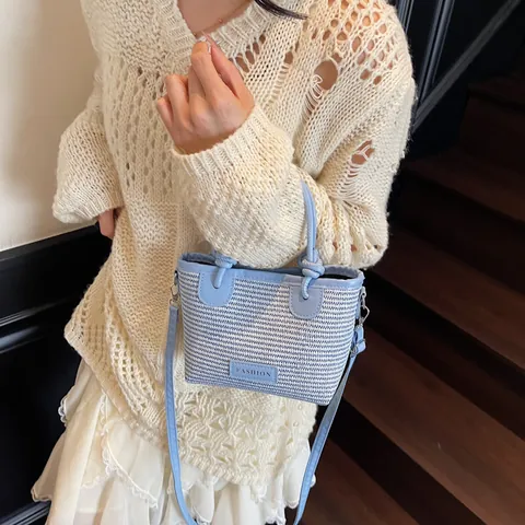 Damen Geflochtene Beuteltasche Mode PU Leder Patch Sommer Stroh Tragetasche Handtasche Mit Verstellbarem Schultergurt Für Den Alltag