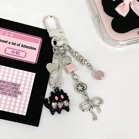 Y2K Sweet Cool Black Cat Keychain With Star Moon Charm Beaded Bag Pendant Alloy Bowknot Heart Safety Pin Keyring For Women