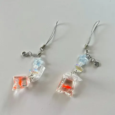 Catena per Cellulare in Resina Fatta a Mano a Forma di Sacchetto di Pesce Rosso Con Perline Simpatico Pendente a Stella Charms per Matrimonio Festa Donna