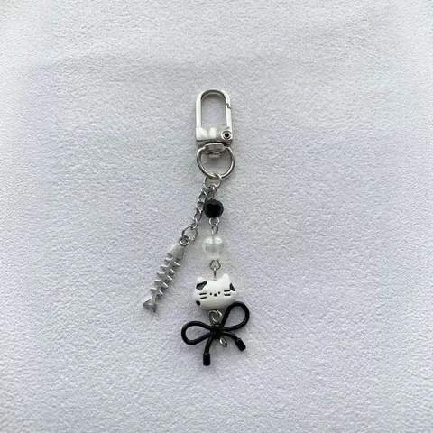 Cute Cat Head Beaded Keychain With Silver Fish Bone Black Ribbon Bow Phone Bag Camera Decor Accessories For Women Girls