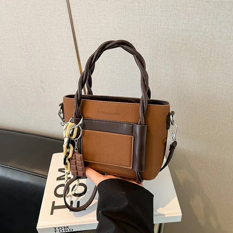 Women Retro PU Leather Tote Bag With Braided Handle Color Block Crossbody Shoulder Bag With Chocolate Charm Daily Fashion Purse