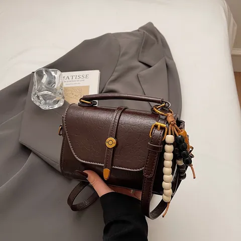 Vintage Women PU Leather Small Square Bag Crossbody Shoulder Handbag With Adjustable Strap Wood Beaded Pendant Daily Fashion Purse