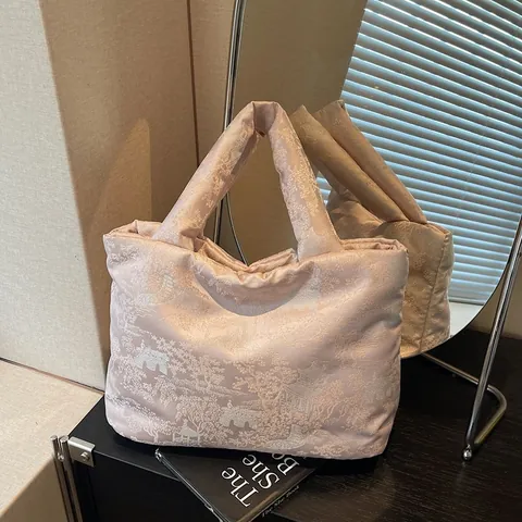 Vintage New Chinese Style Embroidered Satin Jacquard Tote Bag For Women Padded Floral Puffer Shoulder Bag Ethnic Handbag