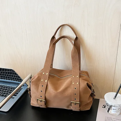 Vintage PU Leder Boston Tasche Damen Große Kapazität Handtasche Nieten Dekor Schultertasche Tote Tasche Lässige Pendler Handtasche