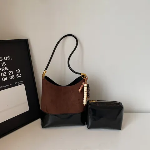 Sac Fourre-Tout Patchwork Maillard Rétro pour Femmes en Suède et Cuir Synthétique Sac à Épaule Avec Gland en Perles de Bois