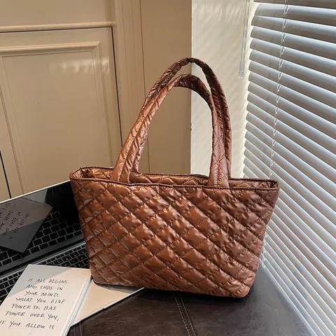 Große Kapazität Gesteppte Tote Bag Glänzend Nylon Puffer Schultertasche Rautenmuster Damen Mode Handtasche Pendler Tasche