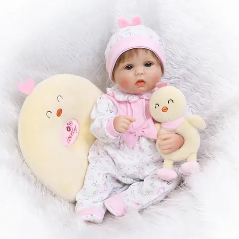 Realistische Reborn Baby Puppe Weiche Silikongliedmaßen Stoffkörper Neugeborenes Mädchen In Rosa Blumen Outfit Mit Küken Plüschtier