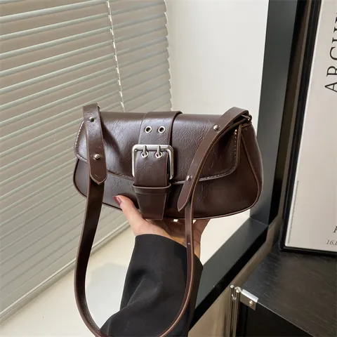 Borsa Sottobraccio in Pelle PU Retrò da Donna Borsa Baguette di Moda Con Grande Fibbia in Metallo Argento Tracolla Regolabile Borsa a Spalla