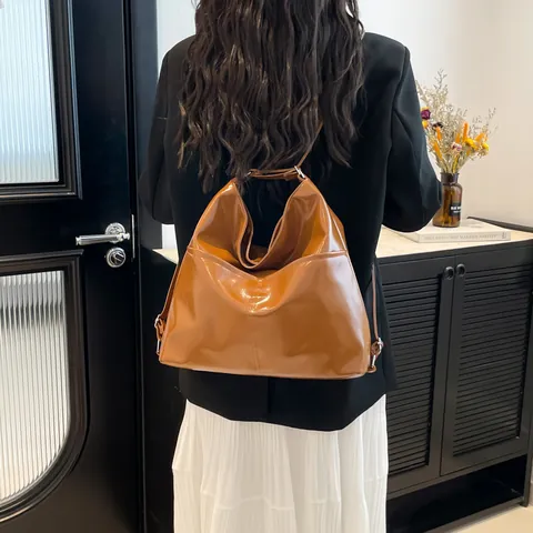 Damen Glänzende PU-Leder Tote Tasche Große Kapazität Hobo Umhängetasche Mit Verstellbarem Gurt Lässige Handtasche Für Damen