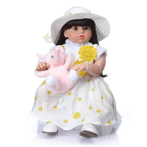 Bambola Reborn Simulazione Realistica Grande Formato Fatta a Mano Con Vestito a Pois Cappello da Sole Accessorio Elefante Peluche
