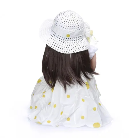 Bambola Reborn Simulazione Realistica Grande Formato Fatta a Mano Con Vestito a Pois Cappello da Sole Accessorio Elefante Peluche