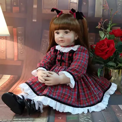Muñeca Reborn Realista De Silicona Para Niña Con Vestido De Encaje A Cuadros Rojos Cuerpo De Algodón Suave Cabello Largo