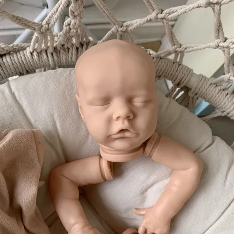 Onbeschilderde Reborn Pop Kit DIY Blanco Simulatie Baby Pop Onderdelen Vinyl Siliconen TwinA TwinB Realistische Slapende Pasgeboren Vorm