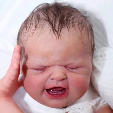 19 Inch Reborn Baby Pop Pakket Maria Realistische Huilende Pasgeboren Ongeschilderde DIY Pop Onderdelen Met Stoffen Lichaam Zacht Vinyl Siliconen Vorm