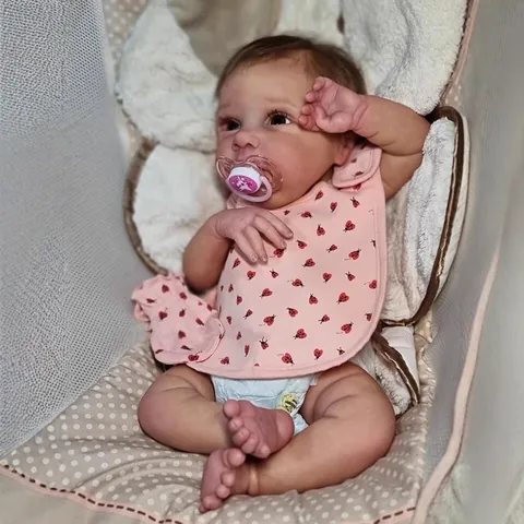 Realistische Reborn Baby Puppe Stoffkörper Handgemalte Venen Neugeborene Puppe Mit Marienkäfer Latz Schnuller Windel Spielzeug