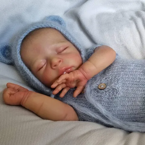 18 Zoll Realistische Reborn Baby Puppe Jude Weicher Stoffkörper Schlafende Neugeborenen Puppe Mit Strick Bärenohren Outfit Geschenk