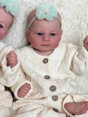 Realistic Reborn Baby Doll With Knitted Outfit Floral Headband Soft Silicone Cloth Body Lifelike Newborn Toddler Toy