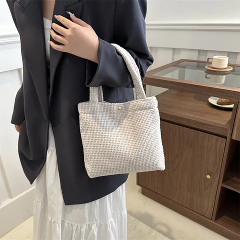Women Large Capacity Woven Tote Bag Fashion Knitted Handbag With Metal Magnetic Snap Vintage Daily Casual Shoulder Bag
