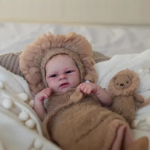 Realistic Reborn Baby Doll Soft Silicone Limbs Cloth Body Hand Painted Hair 3D Skin Veins Lion Theme Knitted Outfit Lion Plush Toy