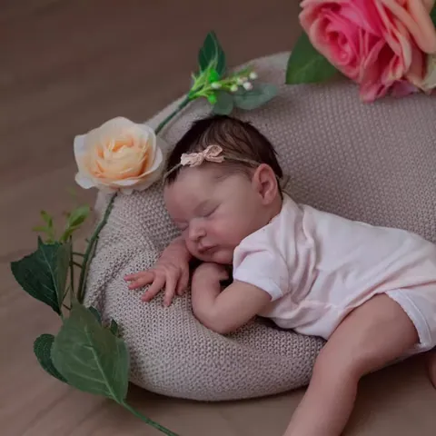 Realistic Reborn Baby Doll 3D Skin Visible Veins Silicone Vinyl Lifelike Sleeping Newborn Girl Doll For Kids Birthday Play Toy