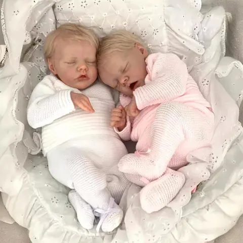Realistic 48cm Reborn Baby Doll Full Silicone Body Sleeping Newborn Girl Washable Rooted Hair With Knitted Outfit Diaper Pacifier Gift
